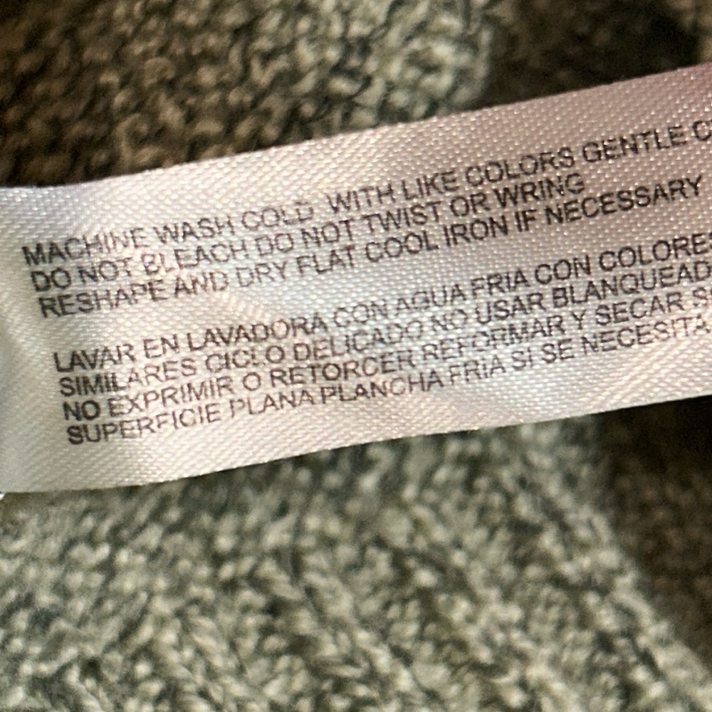 Carolyn Taylor Women’s Long Sleeve Green Sweater Button Detail Size L - Picture 5 of 5